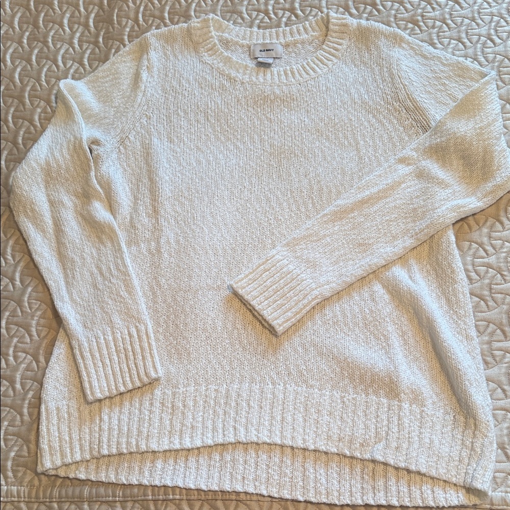 Old Navy Lightweight Crew Neck White Pullover Sweater Small
